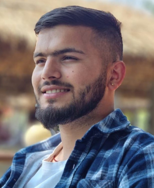 प्रताप अधिकारी